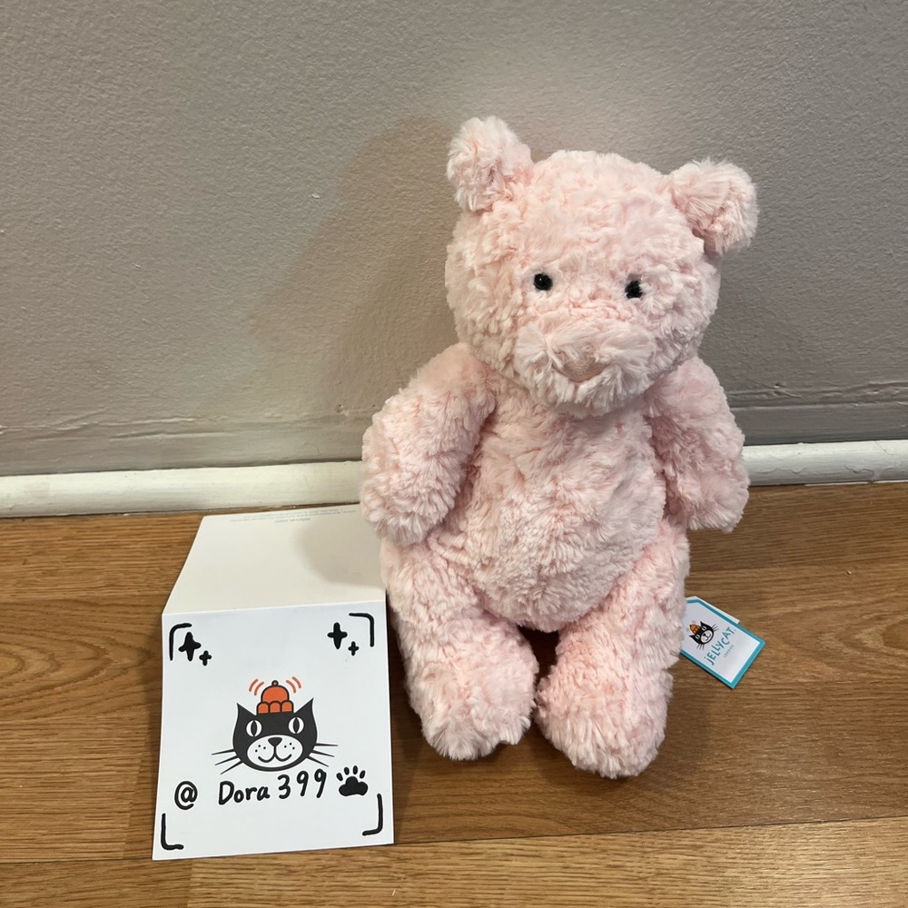 Jellycat Authentic Leola Bear – Medium – New with tag